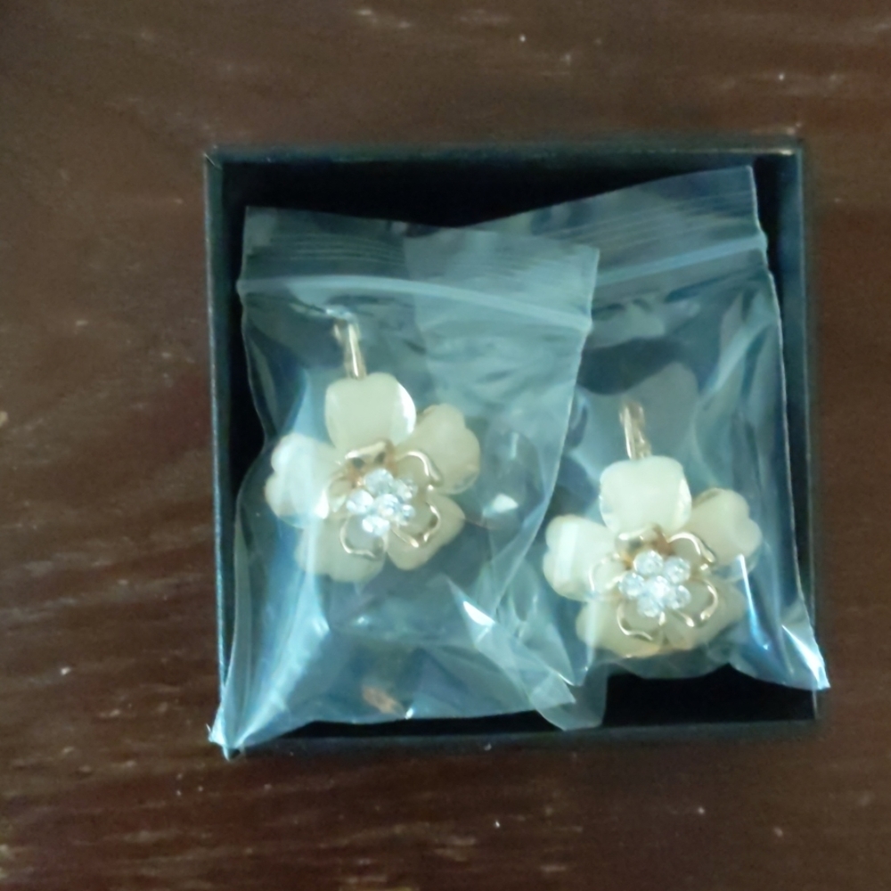 Flower Earings